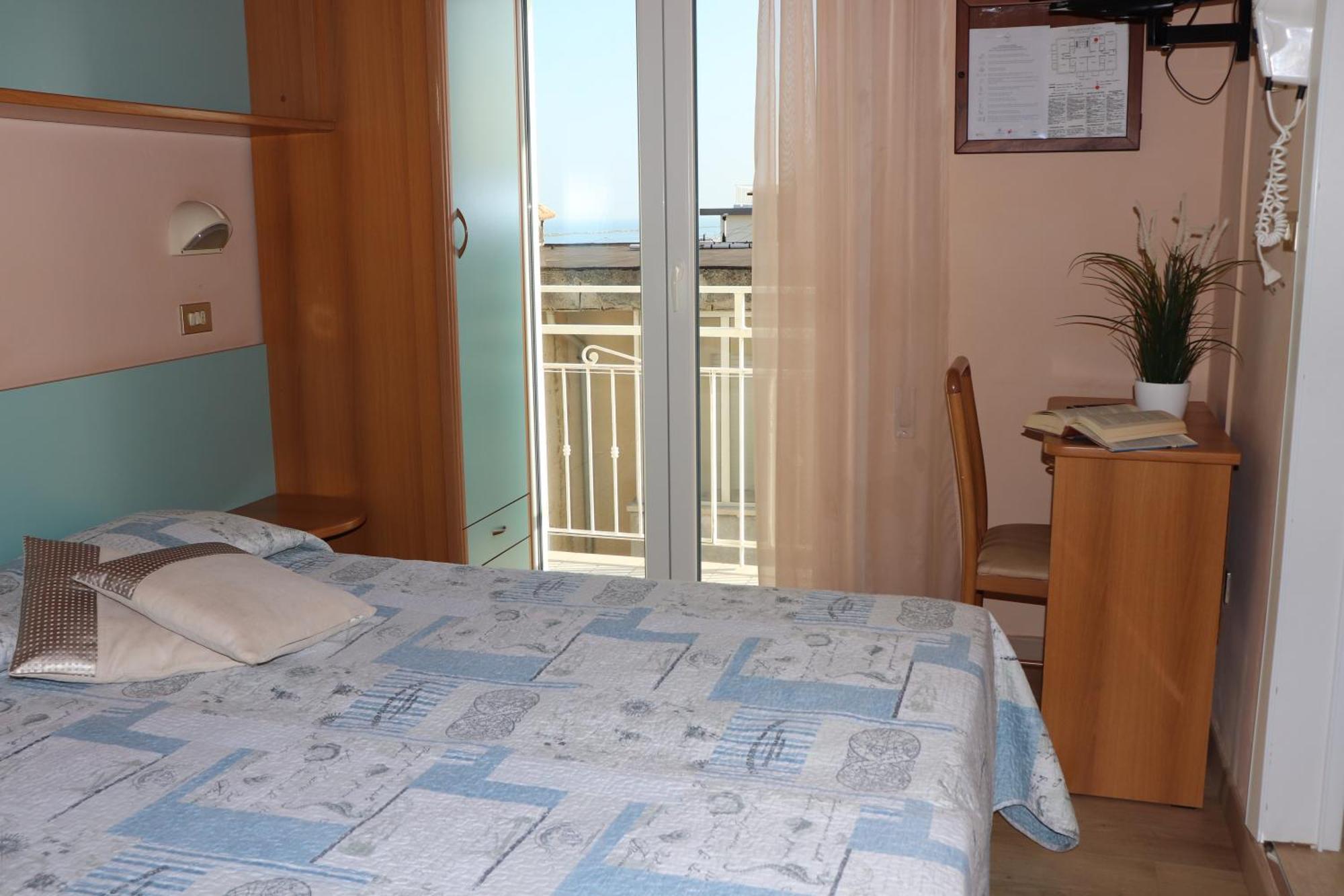 Hotel Barca D'Oro Bellaria-Igea Marina Exterior photo