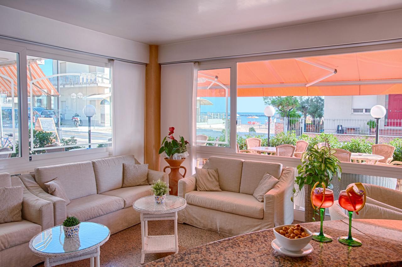 Hotel Barca D'Oro Bellaria-Igea Marina Exterior photo
